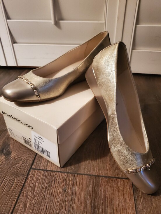 Anne Klein Shoes - Anne Klein Maysel Wedge Pumps 8.5